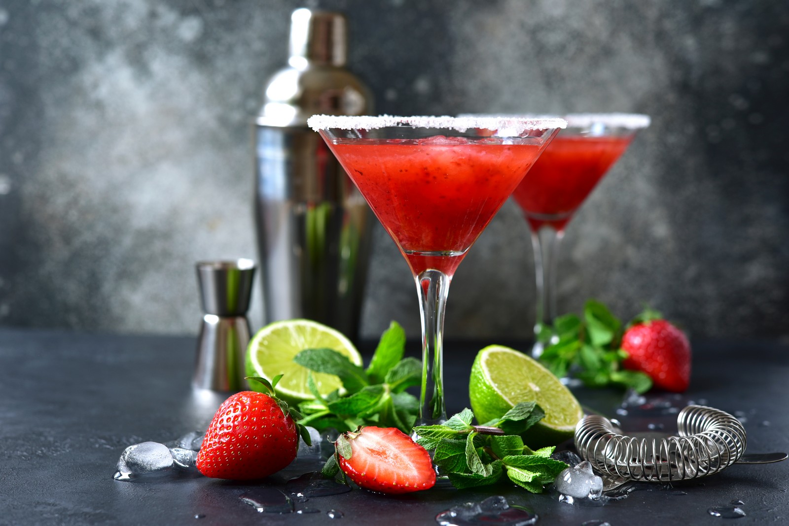 Strawberry and Mint Daiquiri